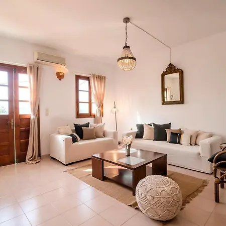 Panagiota, Pefkos Willa