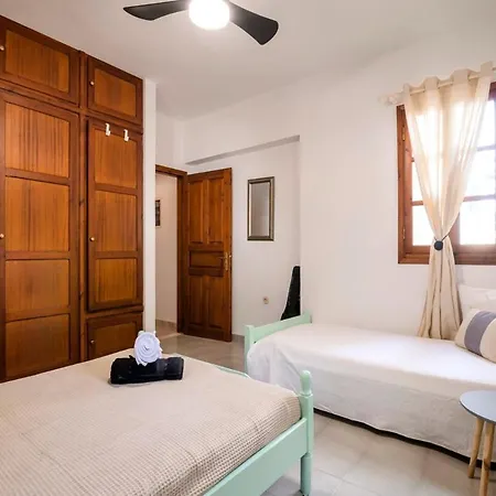 Panagiota, Pefkos Villa